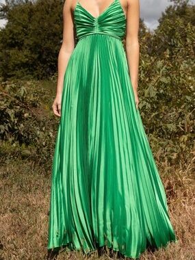 Luxxel Vibrant Green Pleated Maxi Dress